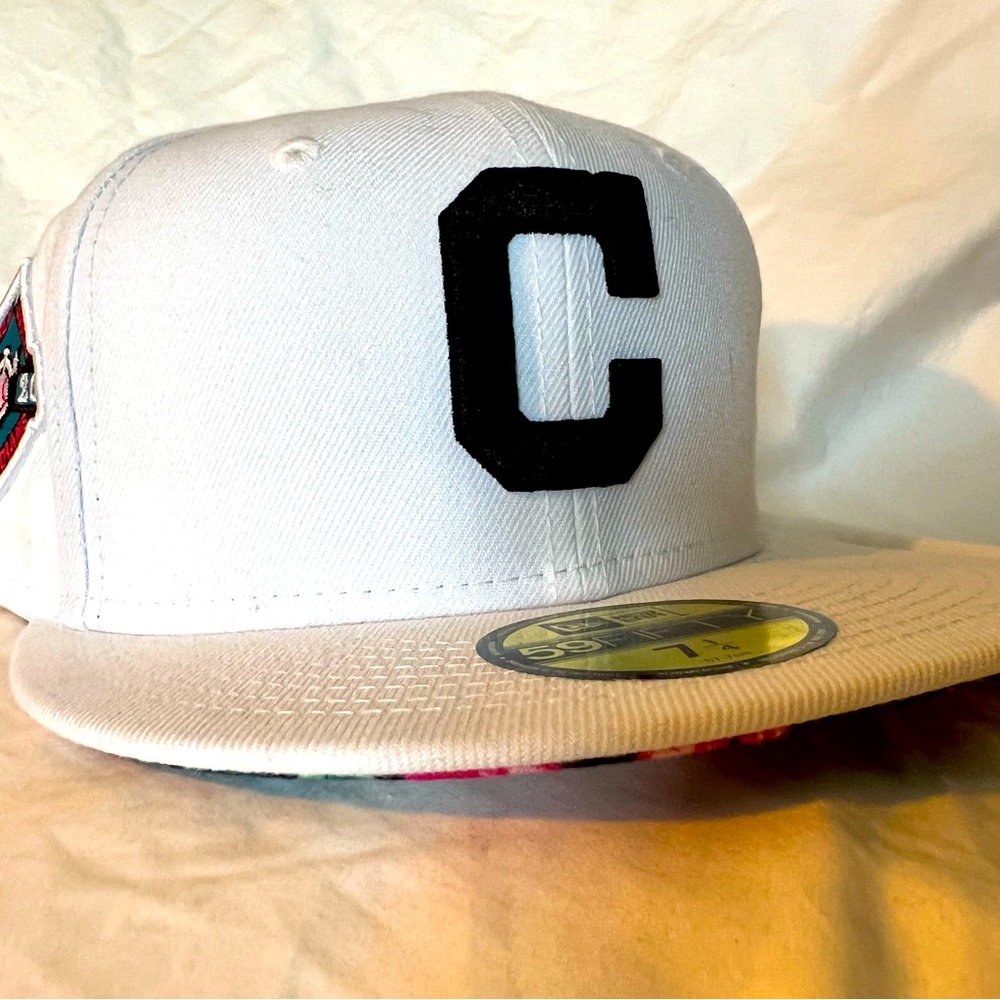 New Era 59Fifty Cleveland Guardians Custom Floral Bill Fitted Cap, WS patch!